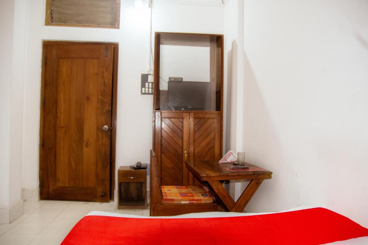 Hotel Nakshatra Karimganj Экстерьер фото