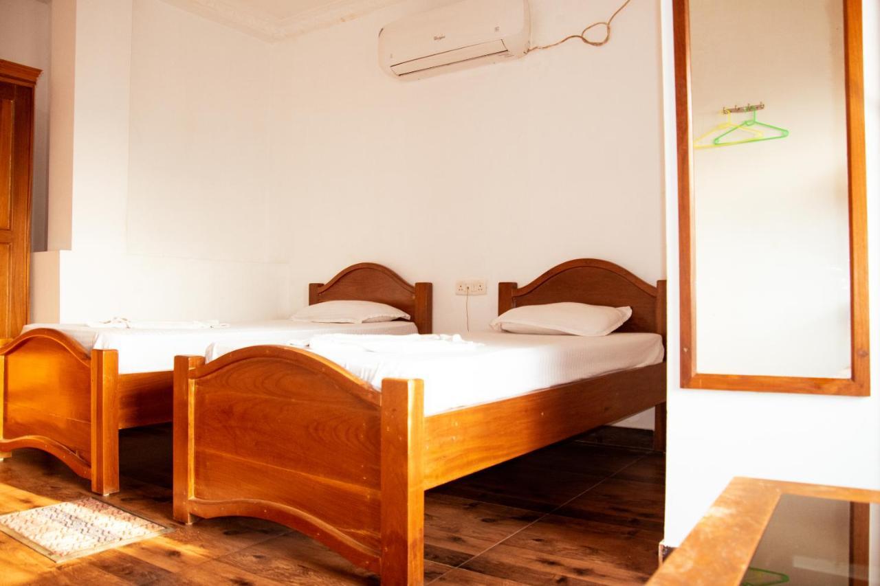Hotel Nakshatra Karimganj Экстерьер фото